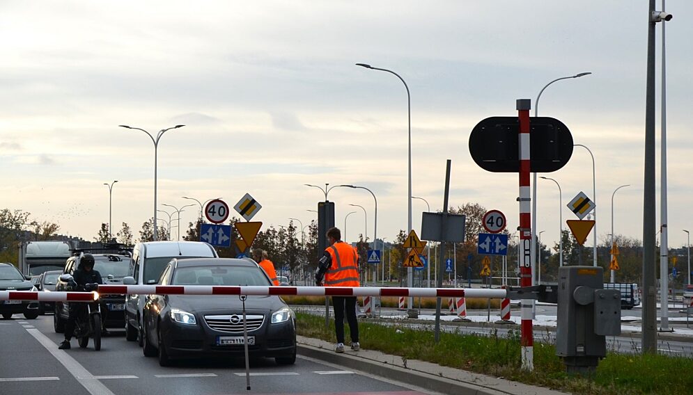 Bezpieczenstwo na przejazdach kolejowo drogowych