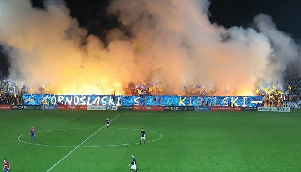 Csm csm derby 01 774a741584 ba0bd83310