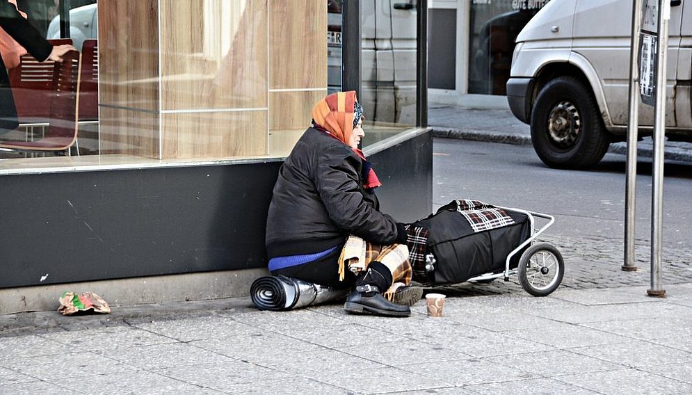 Csm csm poverty gfecdfb879 1920 63298004f0 2a5f656f55