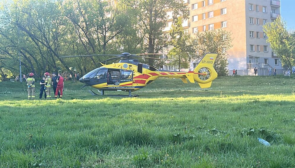 Dziecko wypadlo z okna w myslowicach