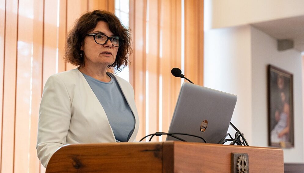 Ewa weber absolutorium