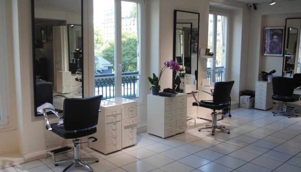 Hairdresser 489915 1920
