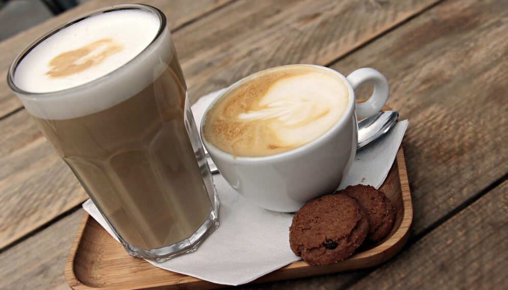 Latte macchiato 3669136 1920
