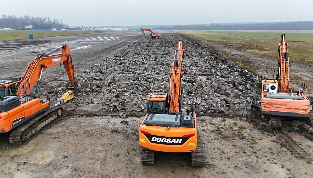 Modernizacja pasa startowego Muchowiec