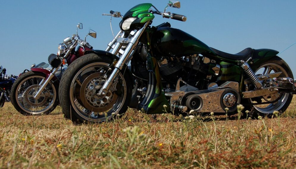 Motorcycle 4485975 1920