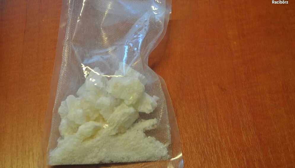 Narkotyki w paczce