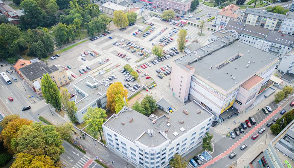 Nowy budynek sadu w rybniku