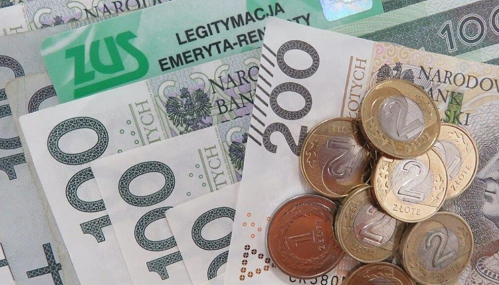 Pieniadze legitymacja emeryta