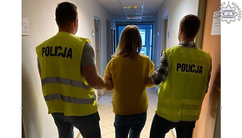 Pijana przyjechala na komende