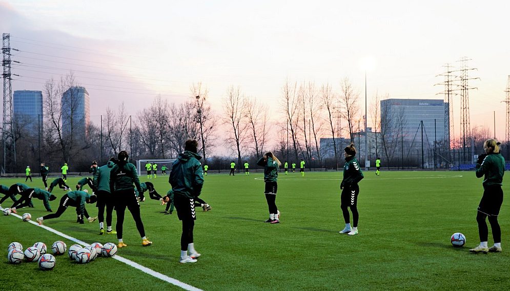 Pilkarki na Rapidzie fot Kamil Kalkowski