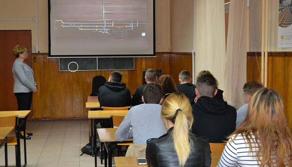 Pkp plk wspiera uczniow