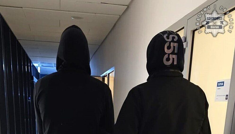 Pobicie nastolatkow bierun