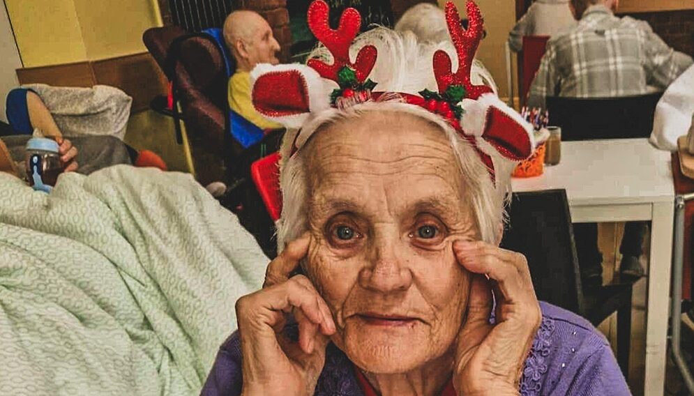 Pomoc podopiecznym dps