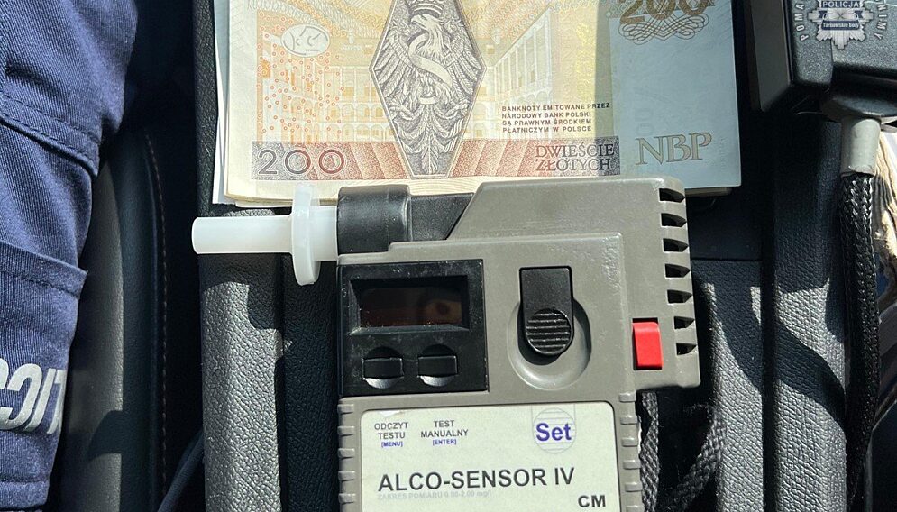 Proba przekupienia policjantow