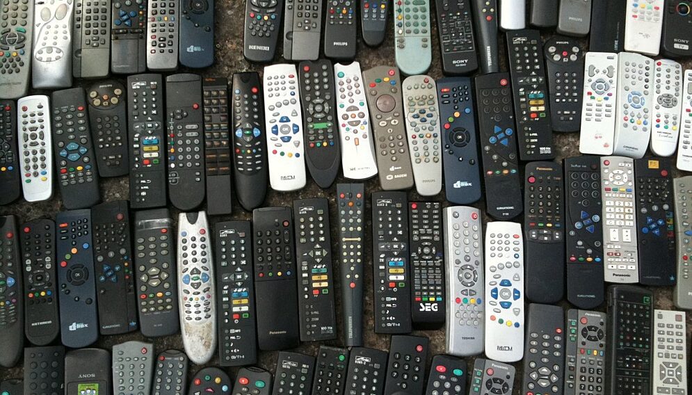 Remote control 564462 1920