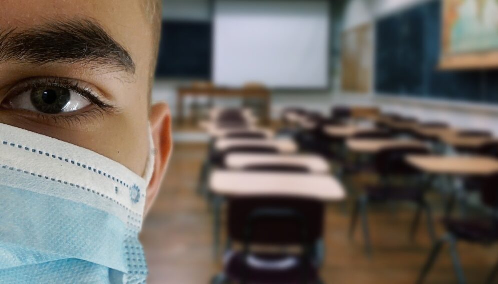 School 5058305 1920 03