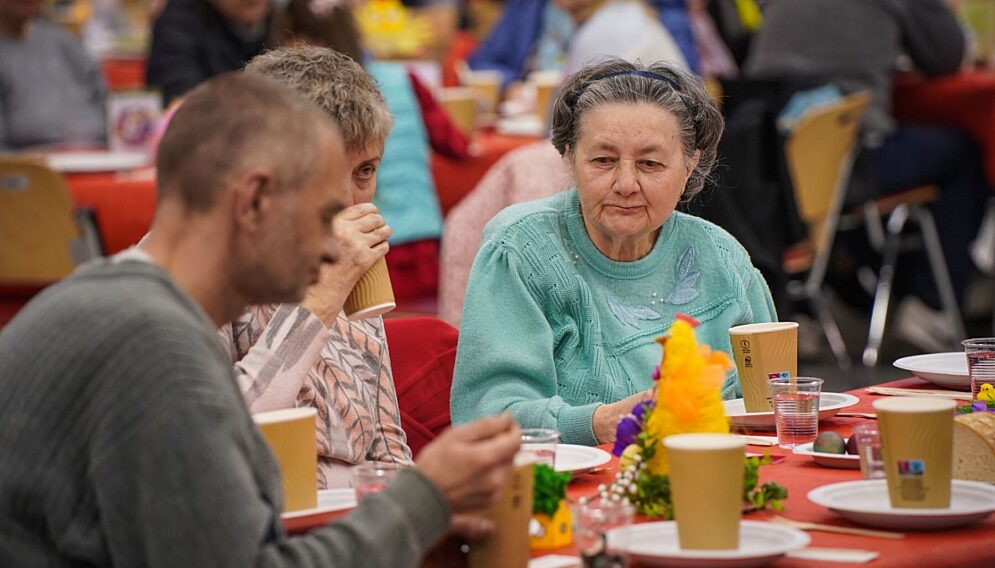 Sniadanie wielkanocne dla samotnych katowice