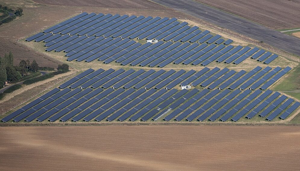 Solar farm gf1449affa 1920