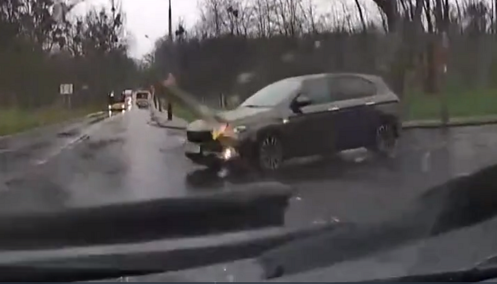 Wymuszenie pierszeństwa