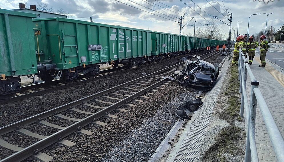 Zderzenie z pociagiem w czestochowie