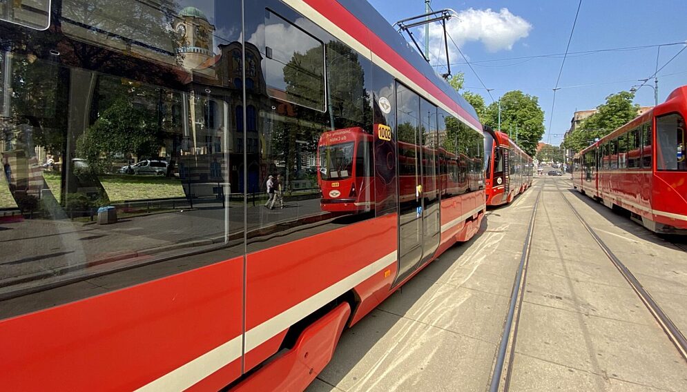 Zmiany w kursowaniu trawajow