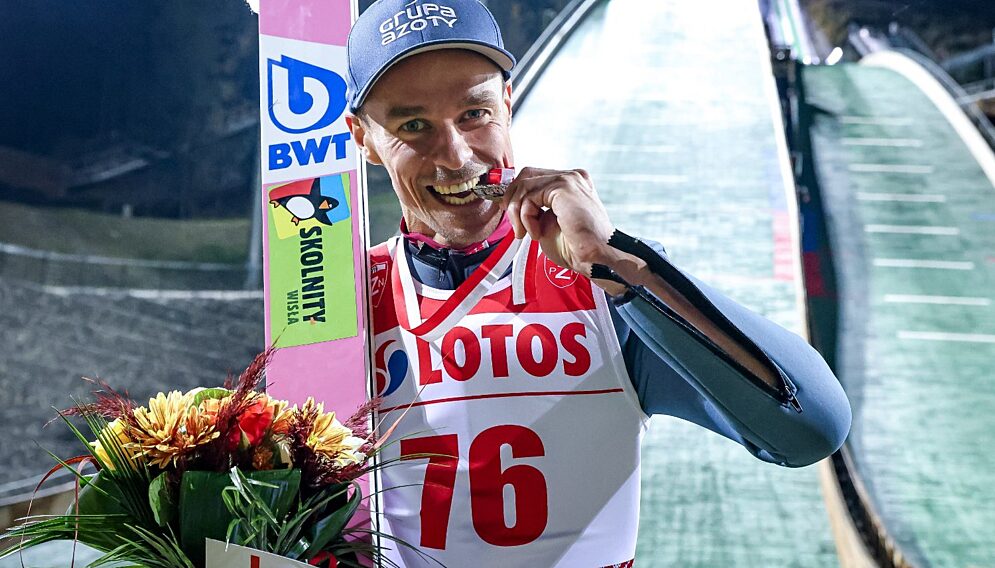 Zyla 2021 10 28 23 50 49