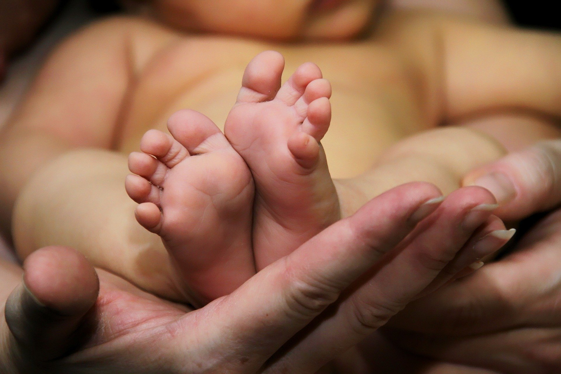 Baby feet 836867 1920
