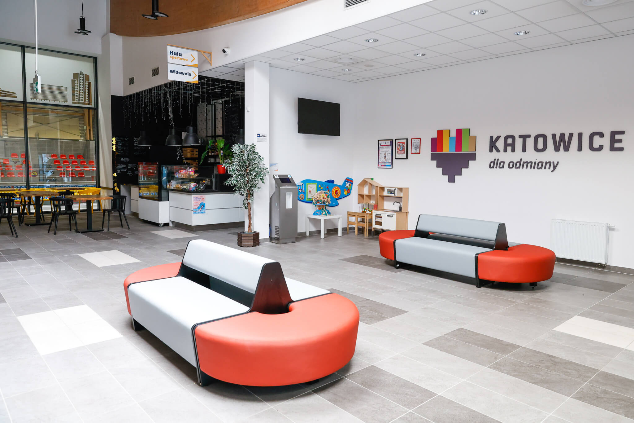 Basen zadole otwarcie