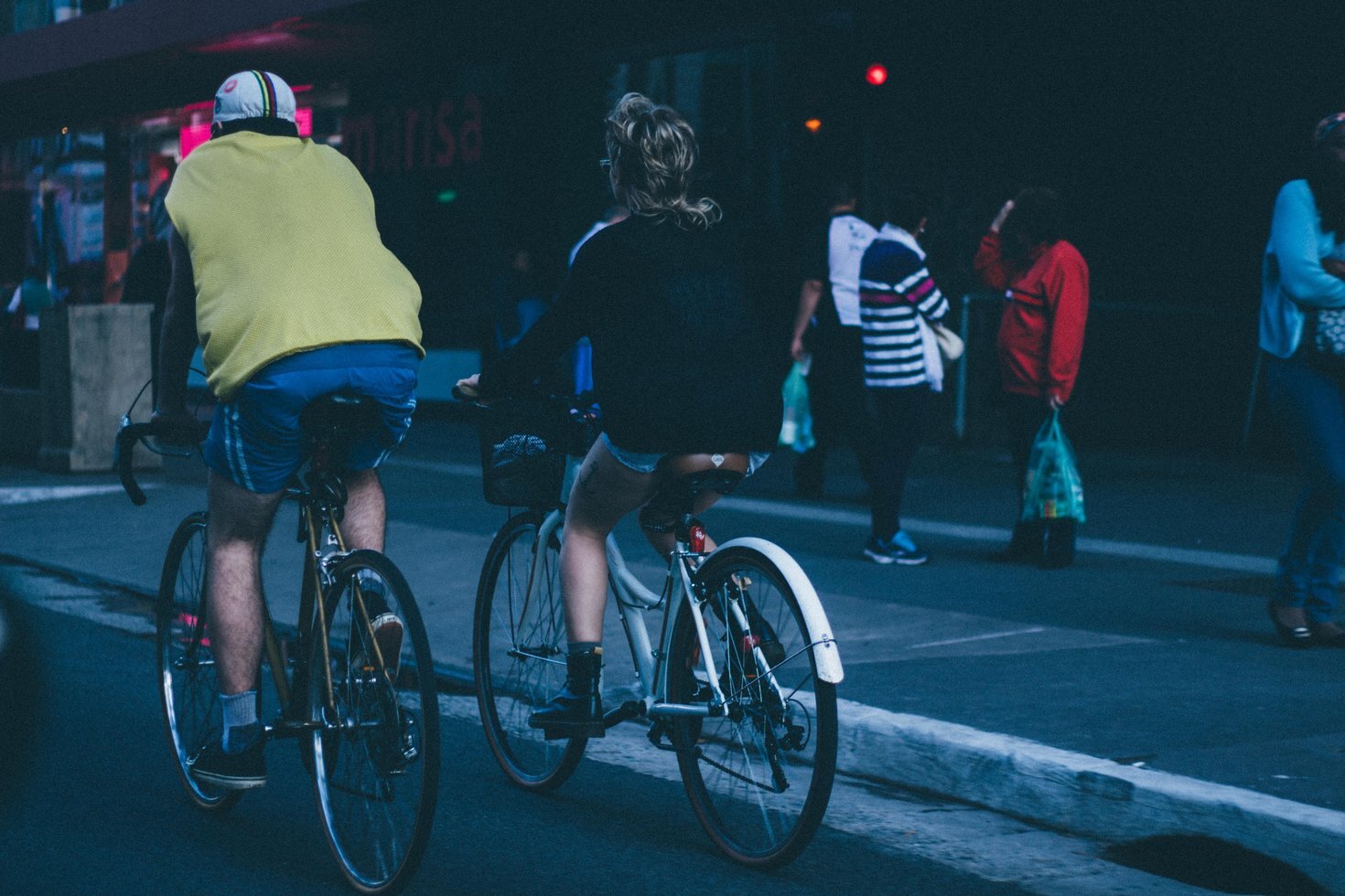 Bicycles city cycling 37823