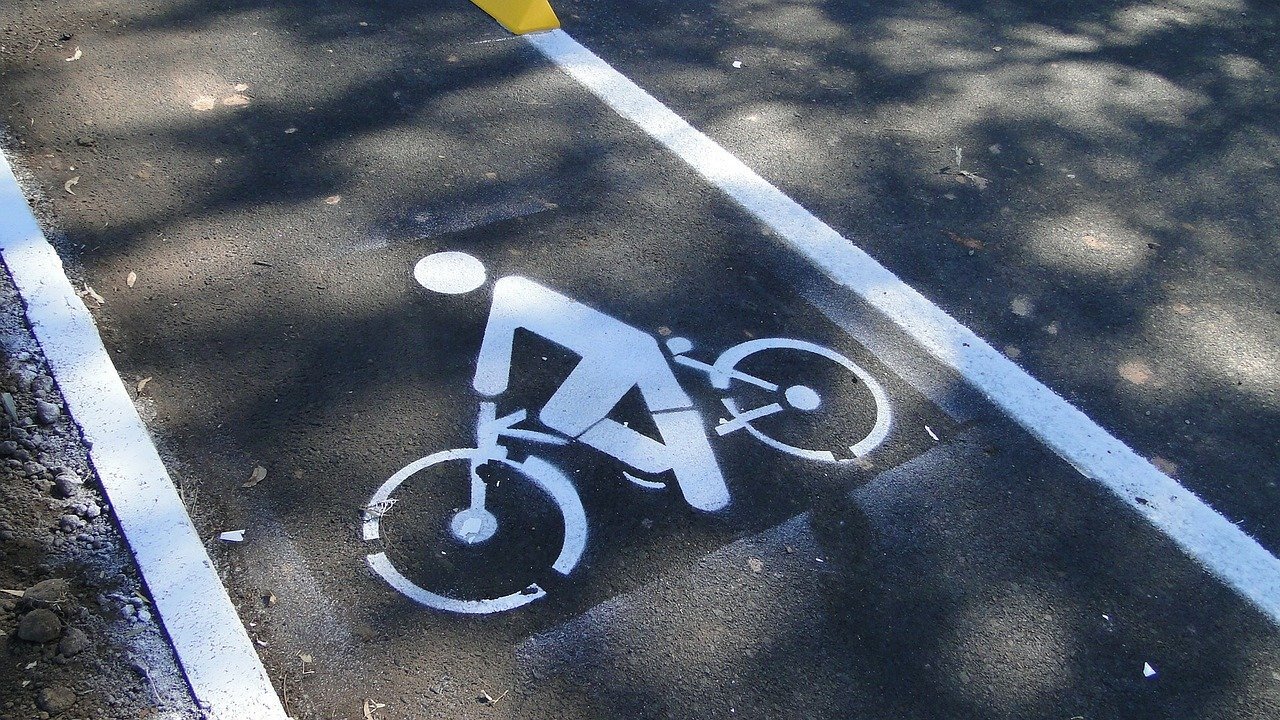 Bike path 173965 1280