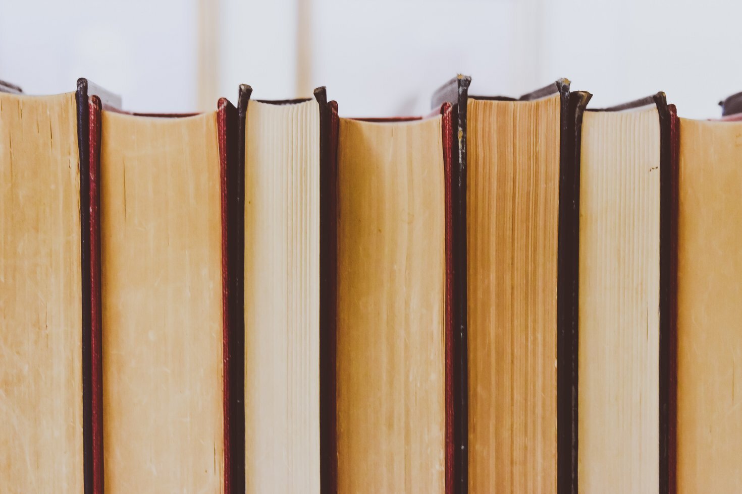 Book bindings books bookshelf 768125