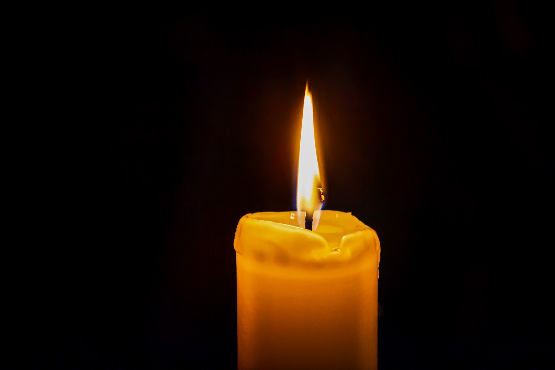 Candle 4477021 1920