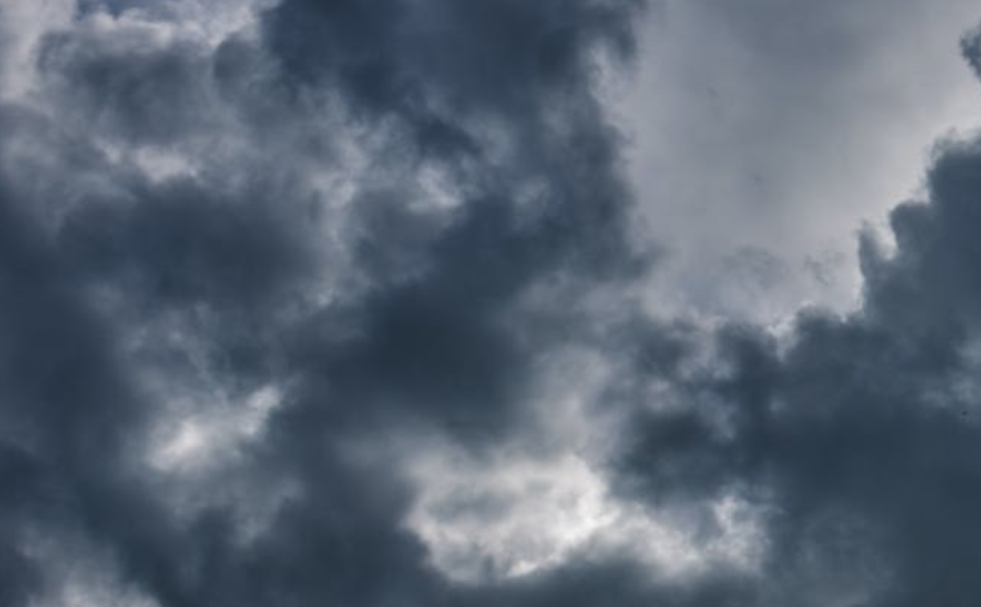 Cloudsgrzmot