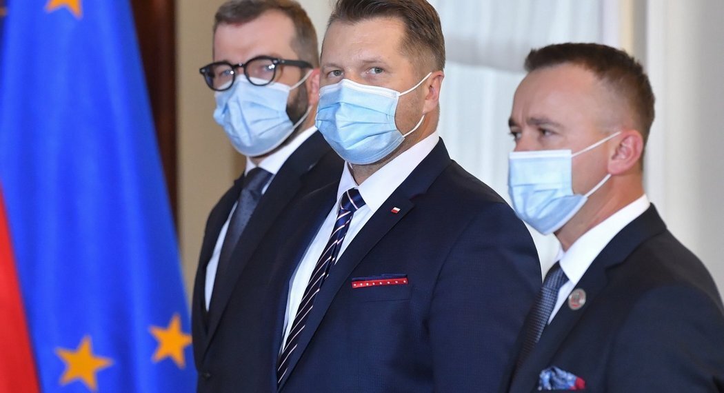 Csm csm mid 20930342 084d2c88ad 9890b297c4