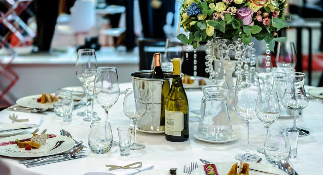 Csm exclusive banquet 1812772 1280 e4f149c4d6