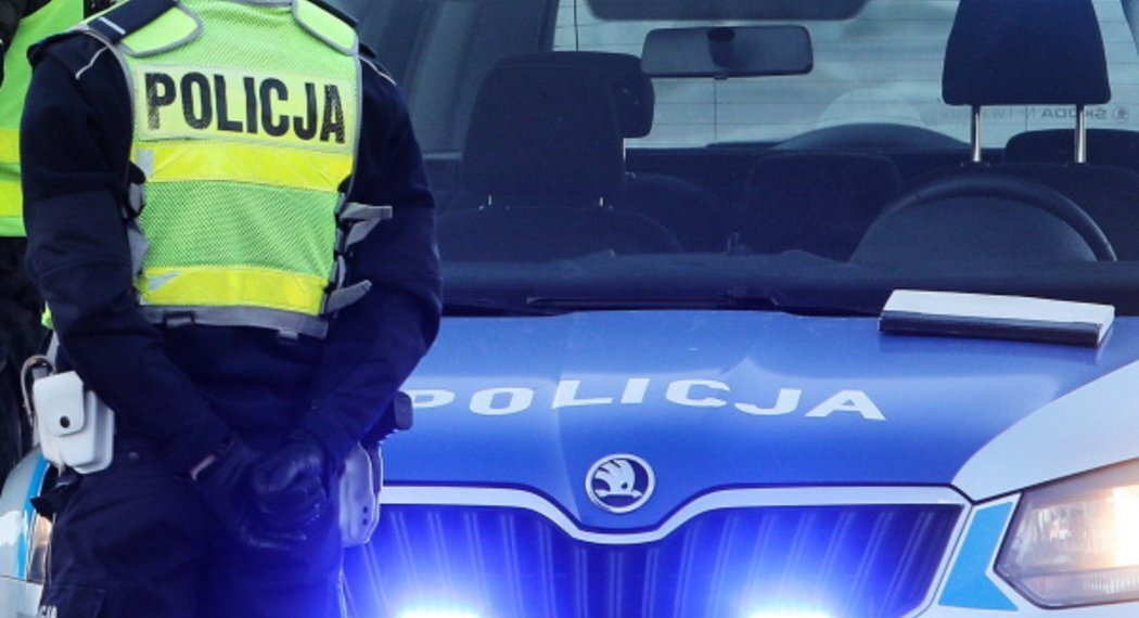 Csm policja 77 9ba996b312