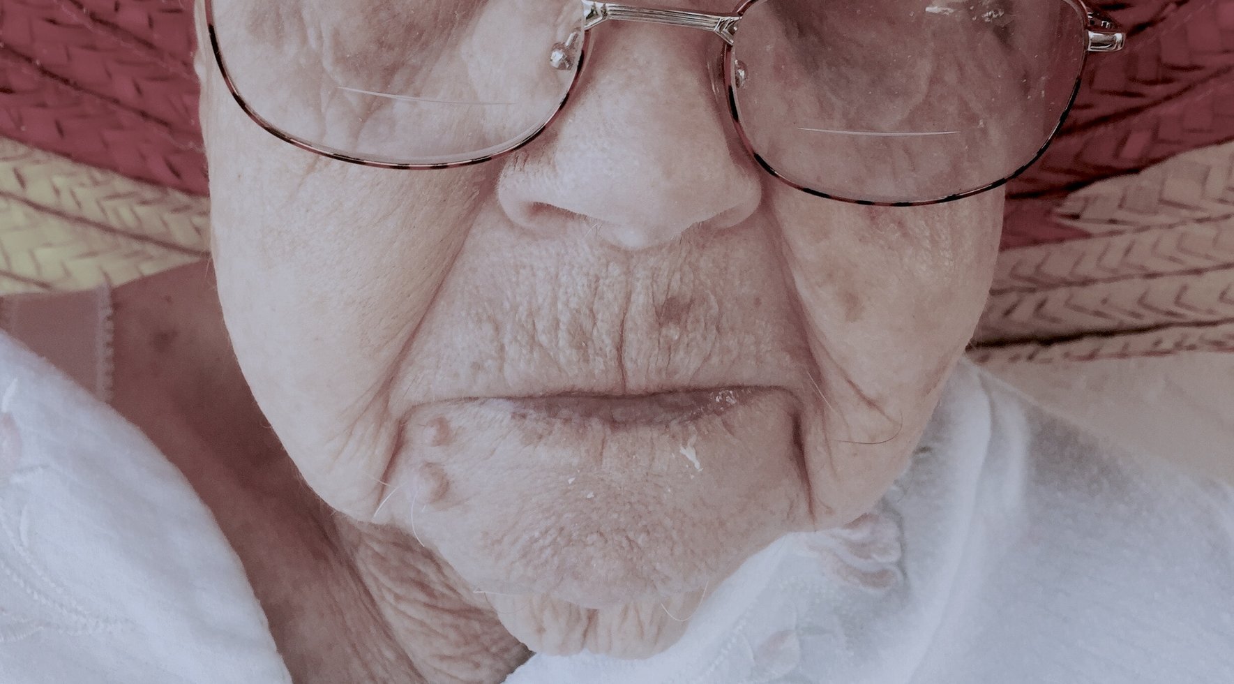 Elder elderly eyes 509236