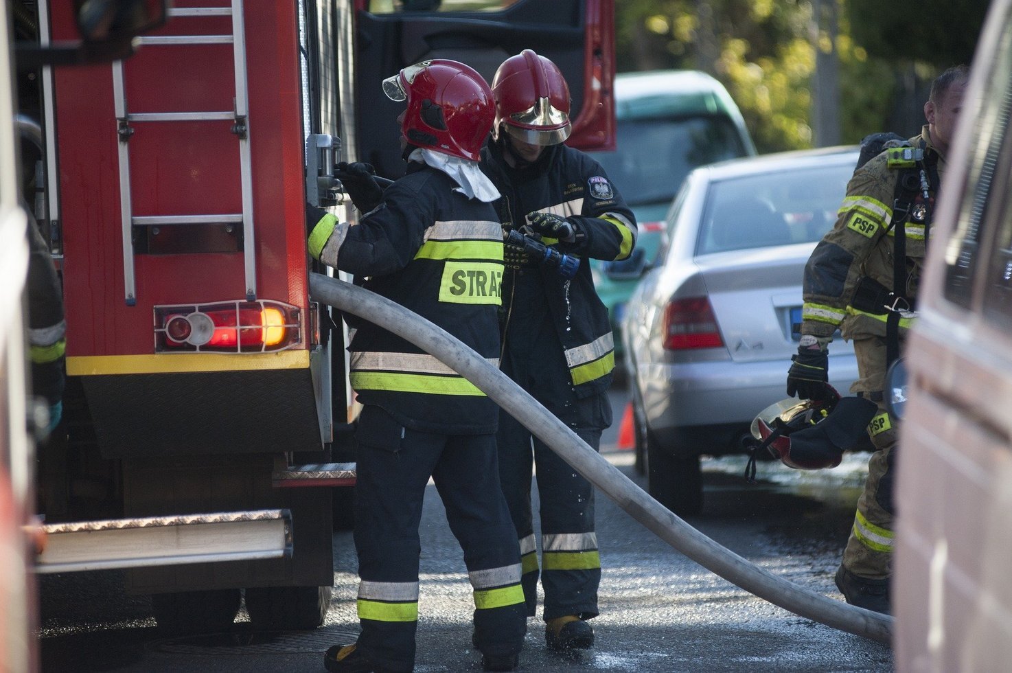 Fire brigade 4208077 1920 03