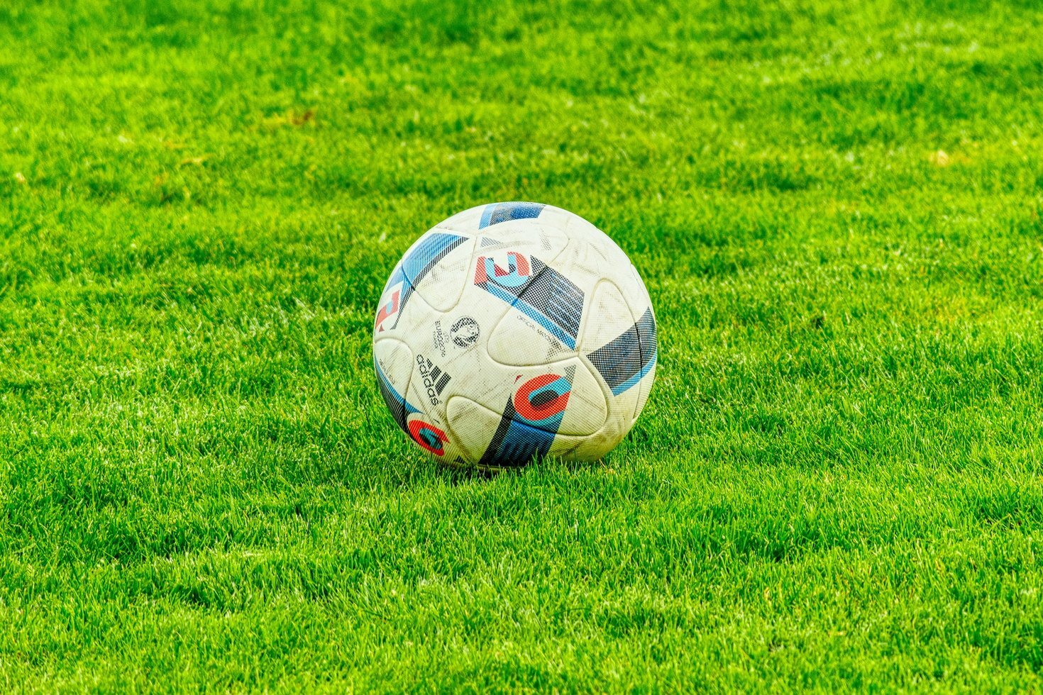 Football 2778583 1920