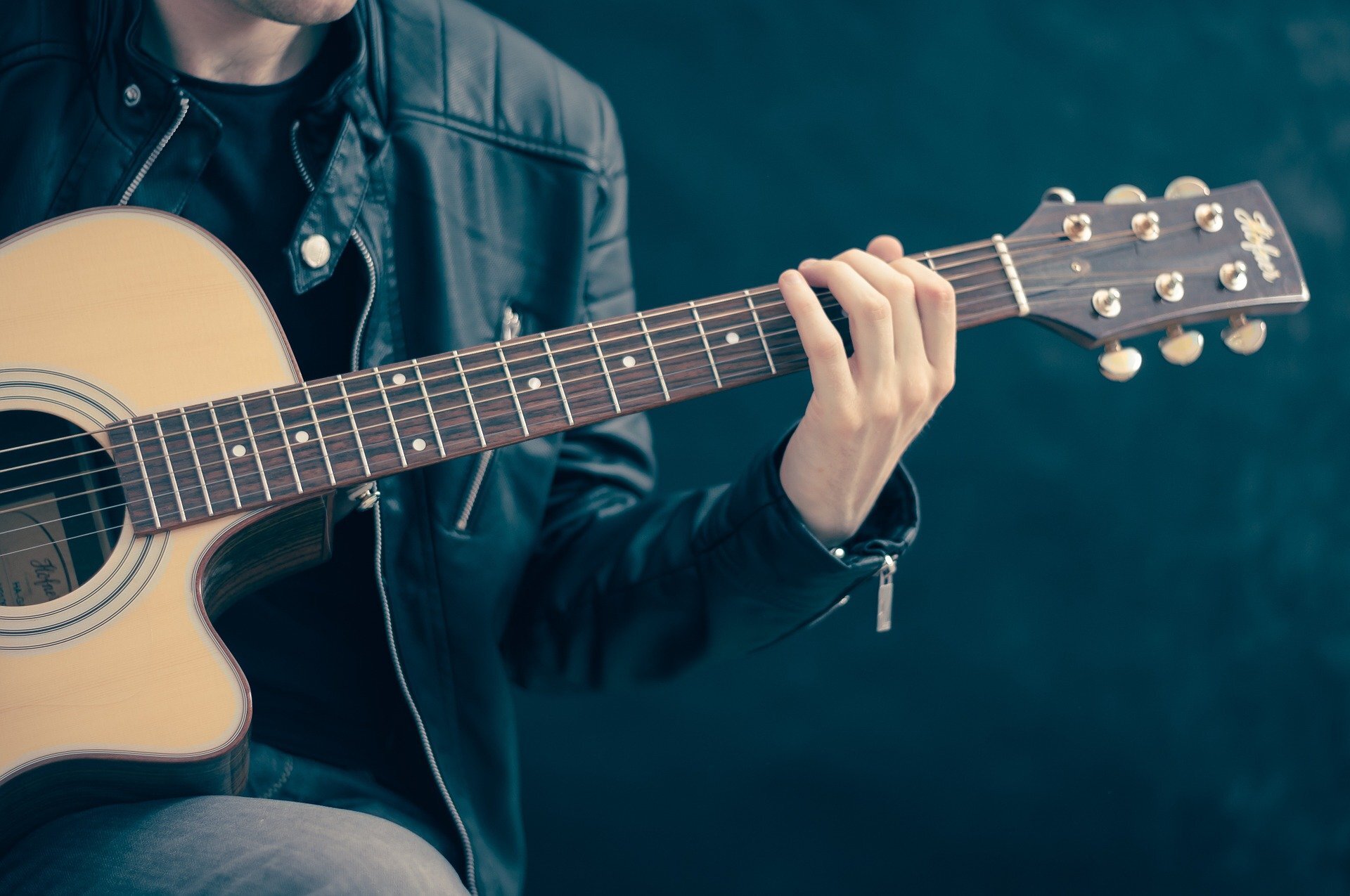 Guitar 756326 1920