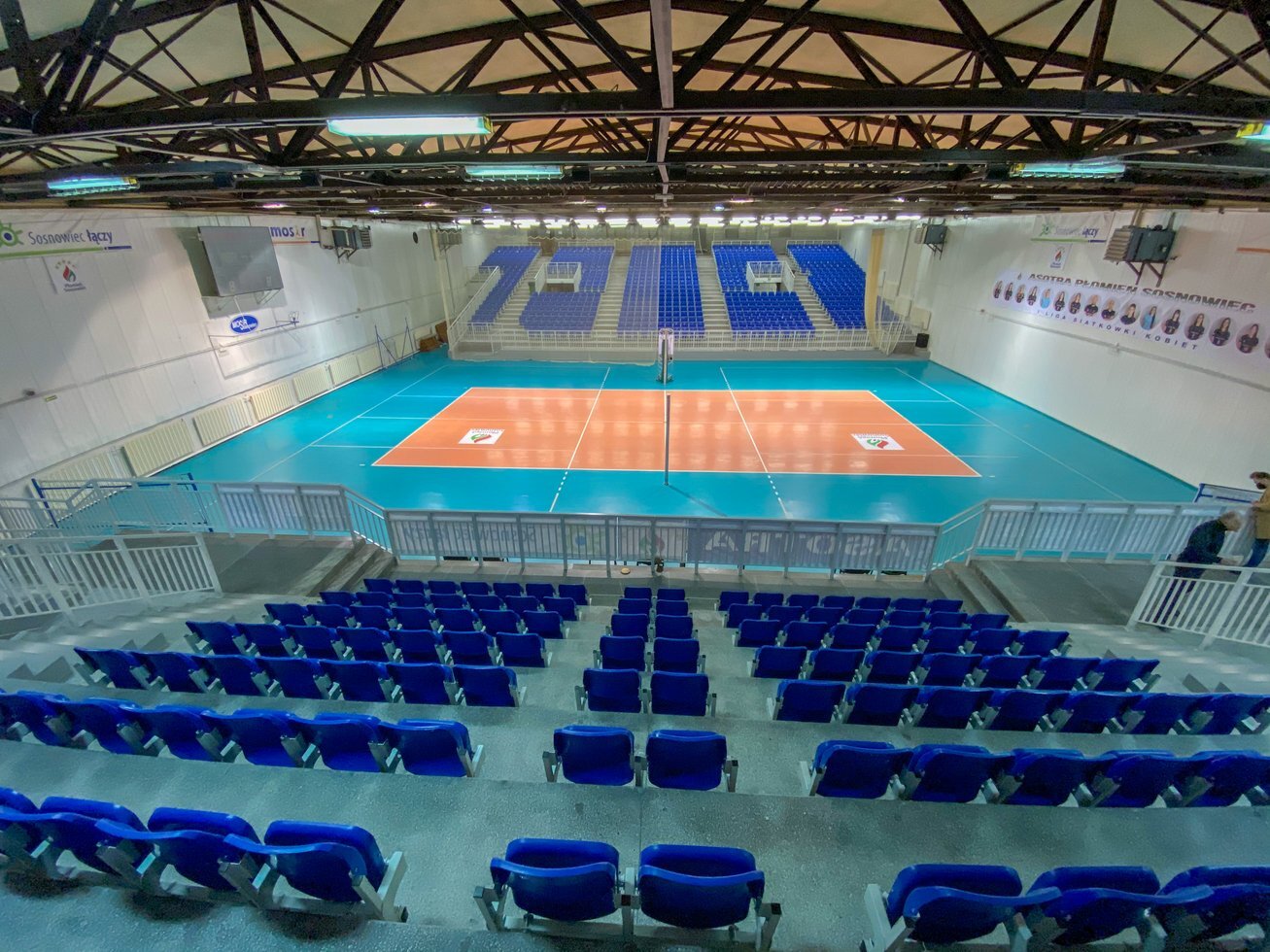 Hala milowice 3