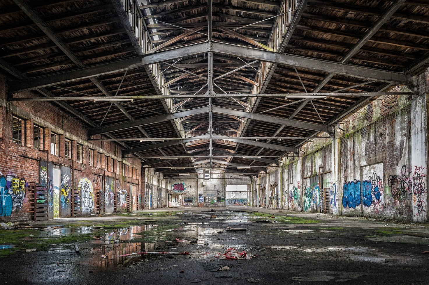 Hall 1929422 1920