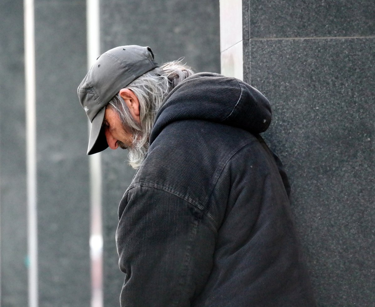 Homeless 813618 1920
