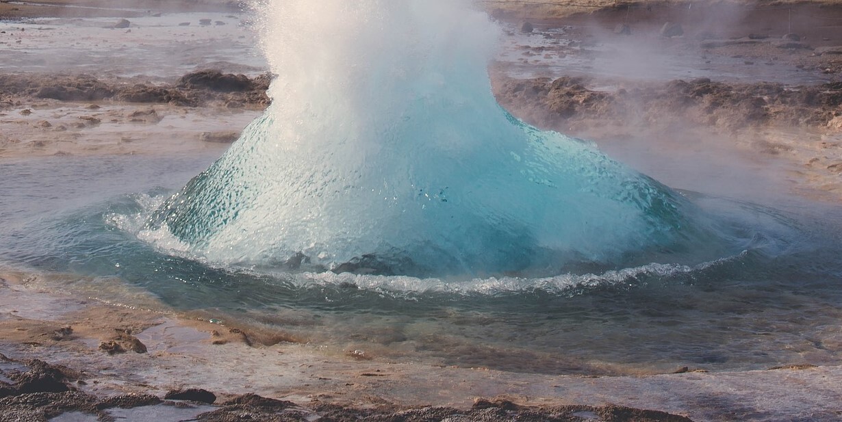 Hot spring 1834797 1920