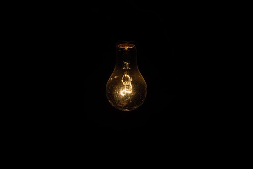 Light bulb 1081844 340