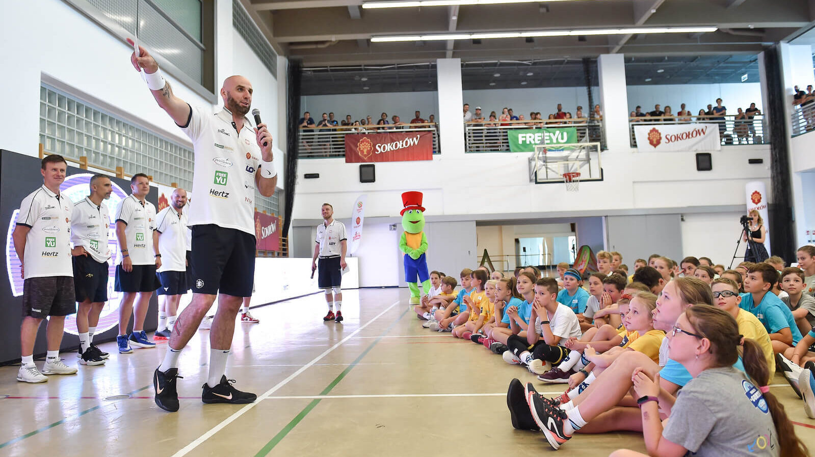 Marcin gorat camp
