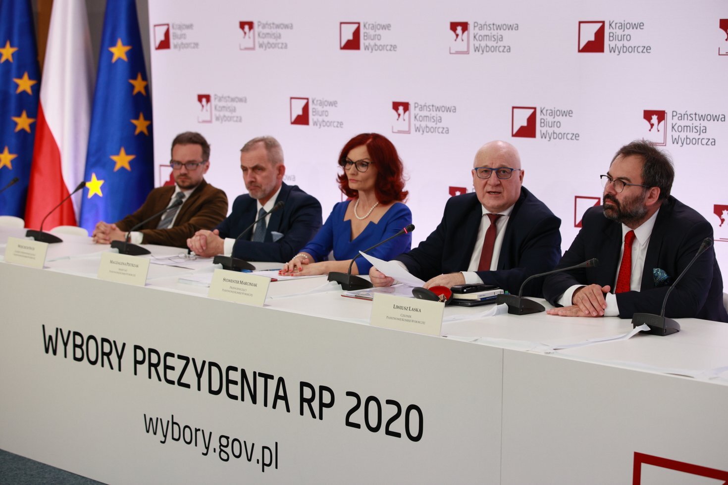 Mid 20628141
