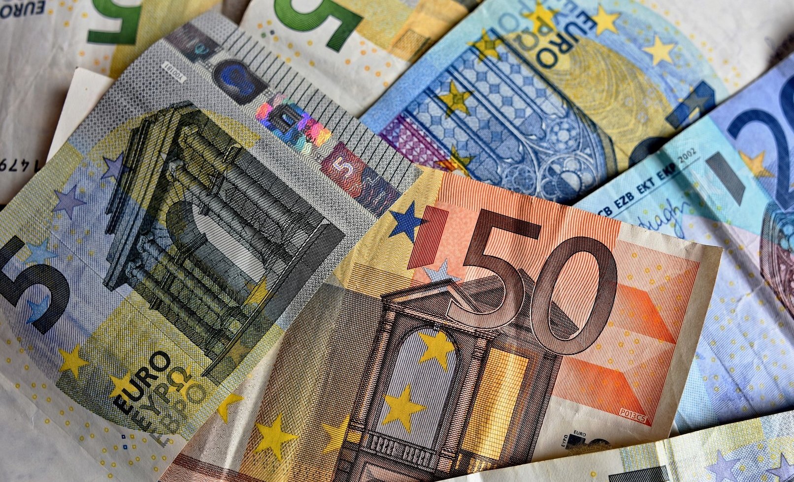 Money 3481699 1920