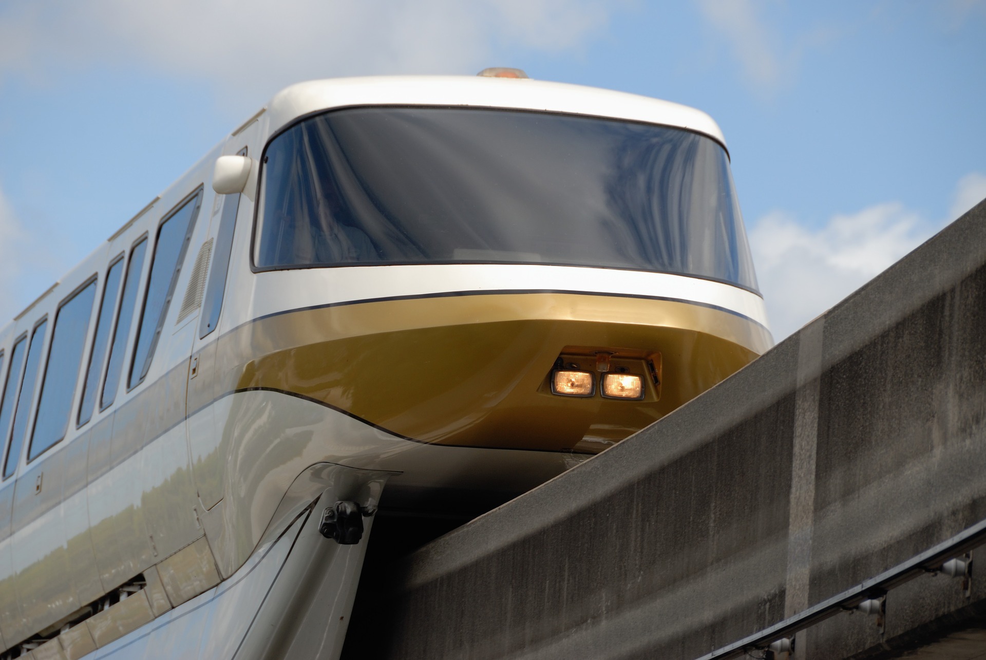 Monorail 1636354 1920