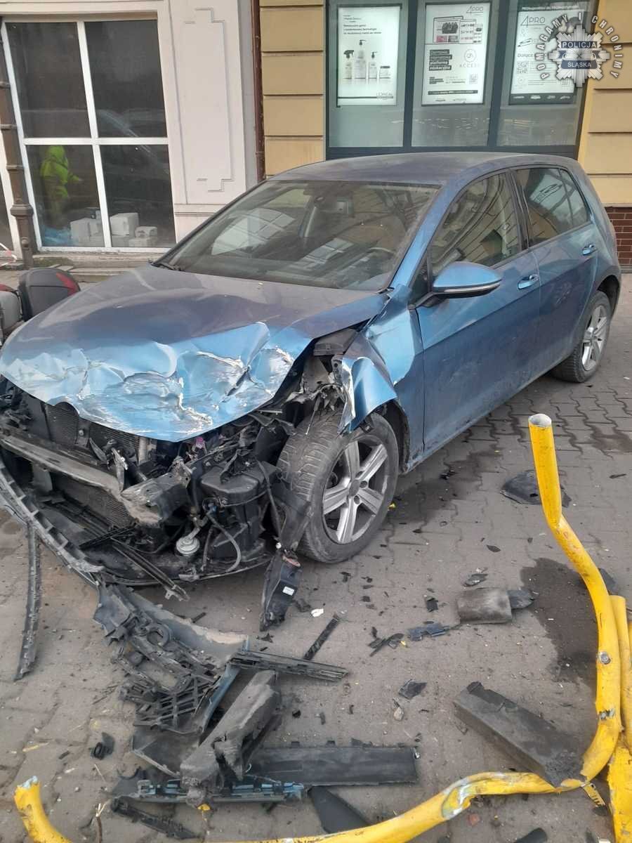 Nastolatek uciekal przez policją